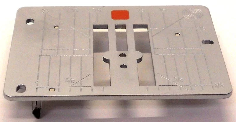 BERNINA Needle Plate Straight Stitch