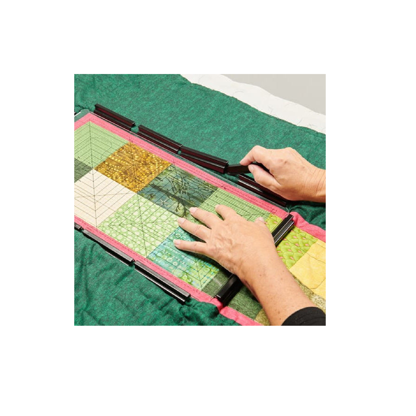 BERNINA Medium Border Clamp Embroidery Hoop 8.5x16" 107411.70.00