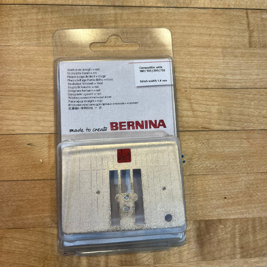 BERNINA Straight Stitch Plate 180, 185, 200, 730