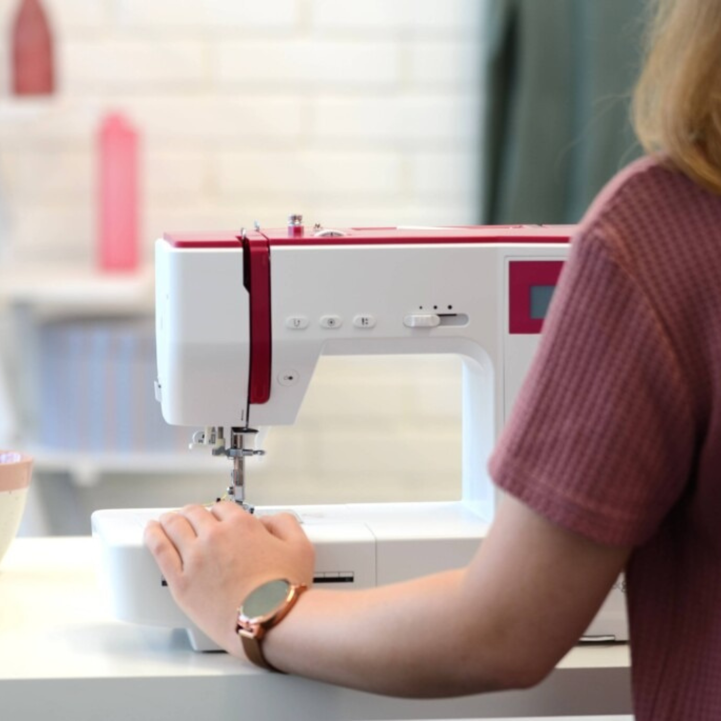 PREORDER: bernette Sew & Go 8 Computerized Sewing Machine