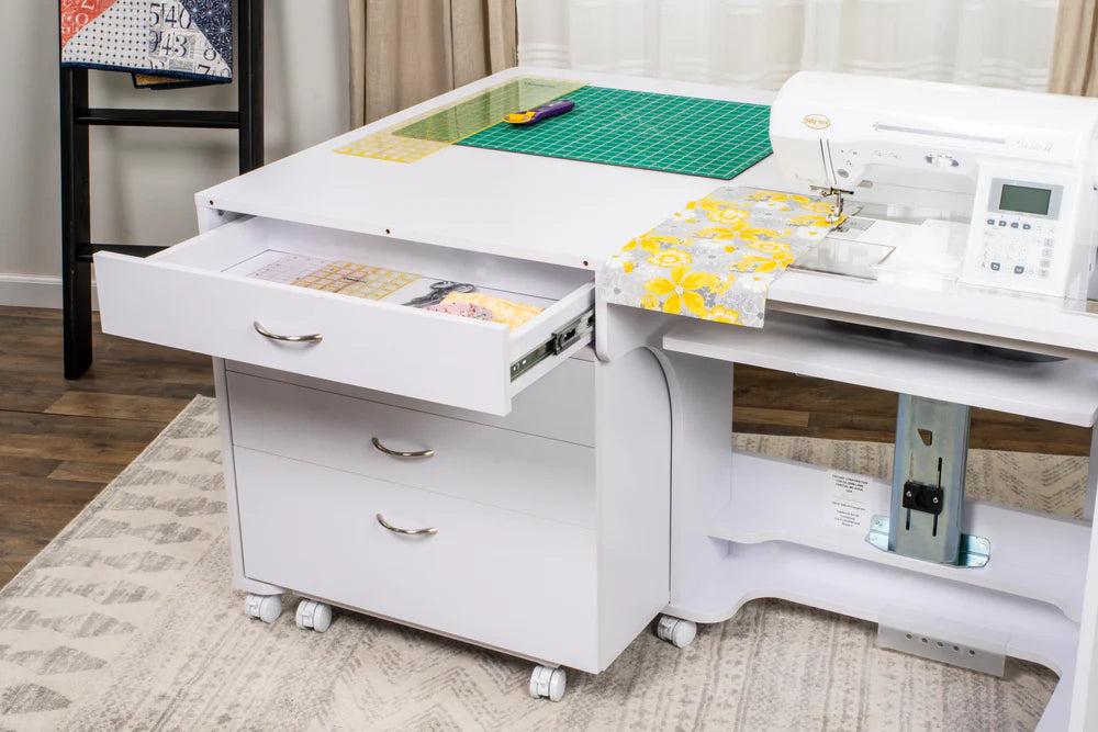 Koala Quilter's Vision & Companion Chest